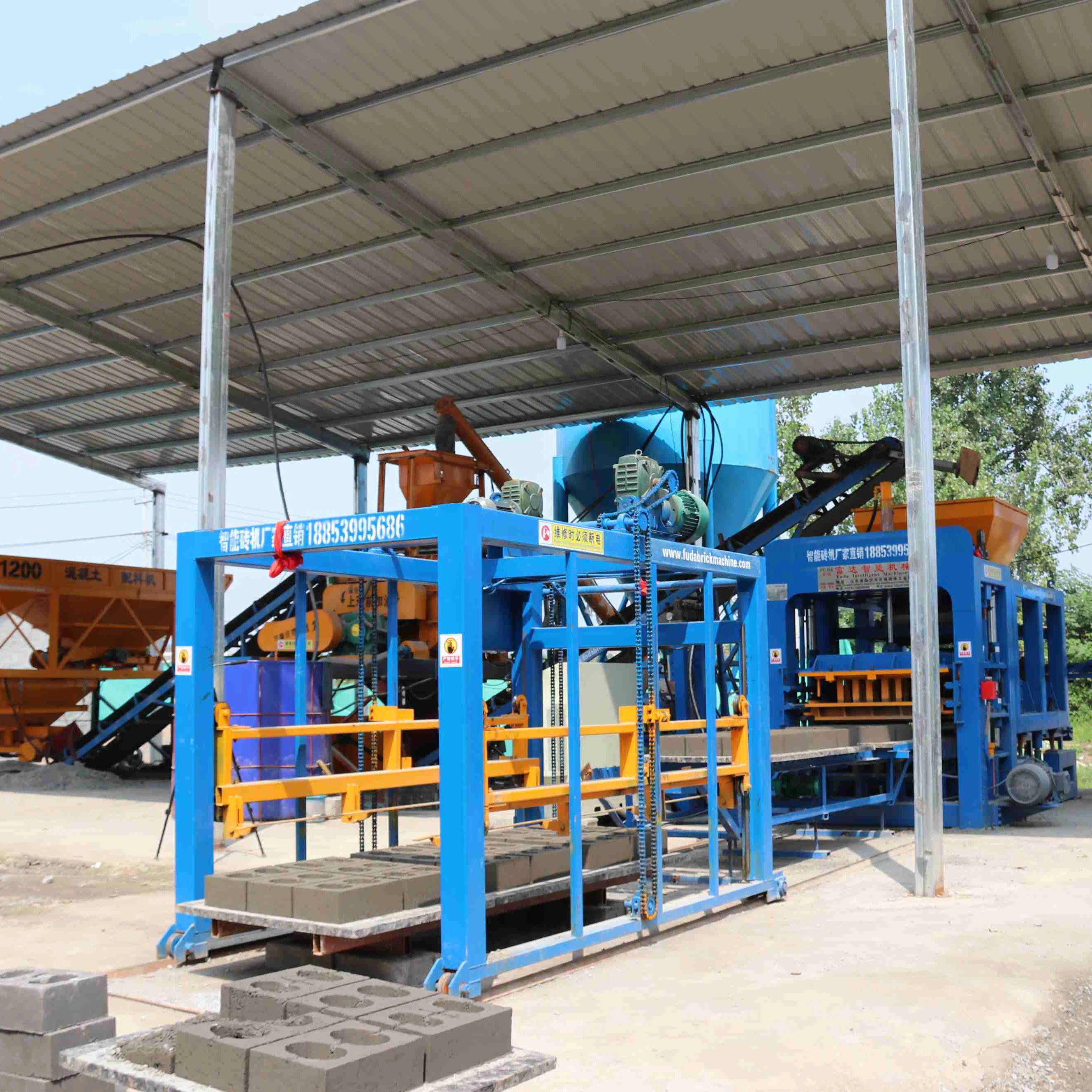Máy móc sản xuất khối bê tông tự động hoàn toàn - Máy tạo khuôn khối - Máy làm gạch QT8-15