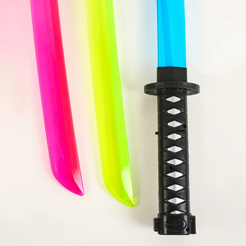 67cm Lightsaber Samurai Sword - Multi Color Flash Toy