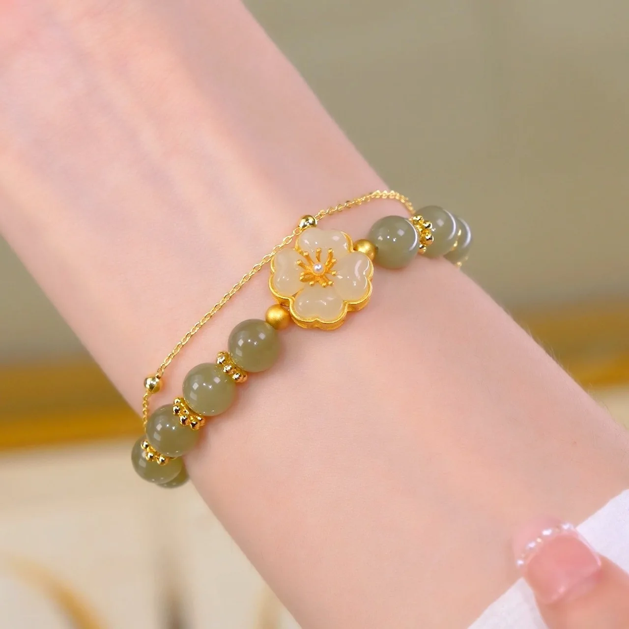 Hot Selling Women's Jade Clover Layers Bracelet Natural Hotan Jade ...