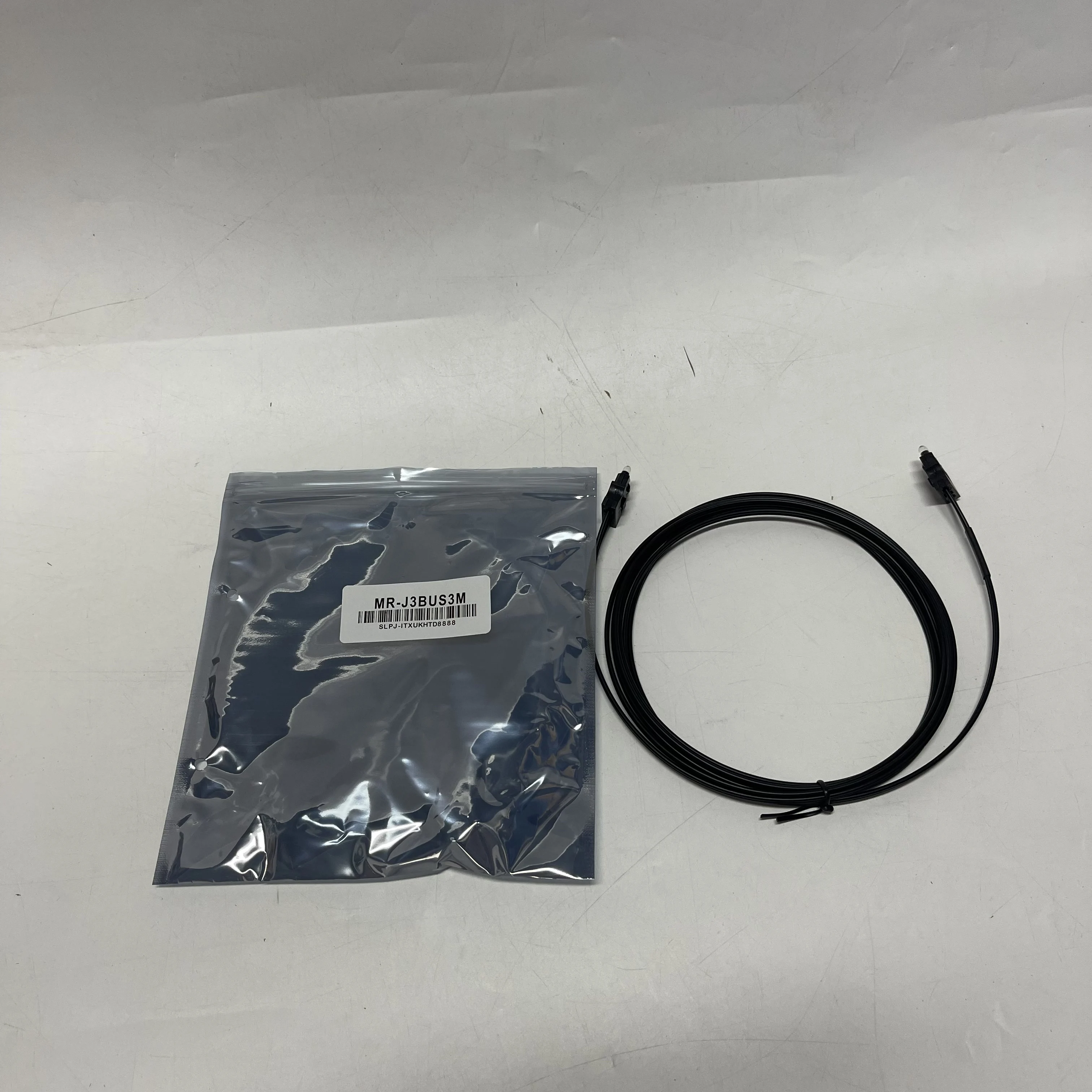 Mitsubishi Servo Bus Cable MR-J3BUS3M Mitsubishi Servo Bus Cable MR-J3BUS3M