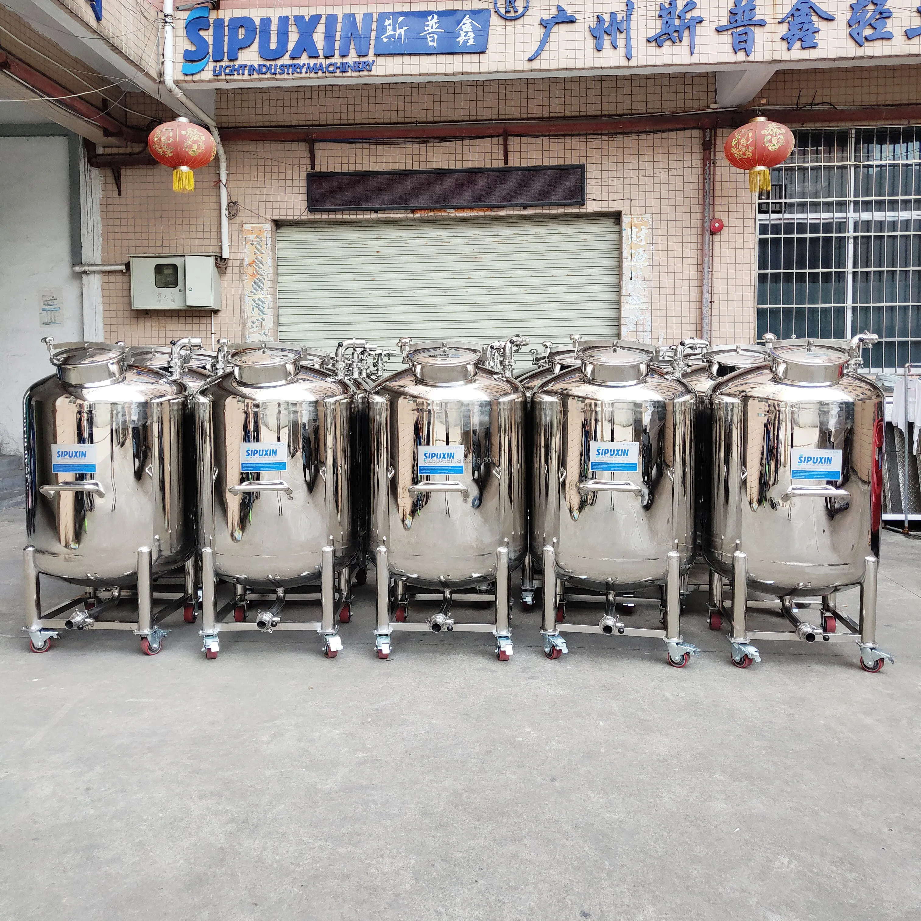 Stainless Steel Rectangular Diesel 800 L Plastic Fuel Water Storage Tank Storage Containers