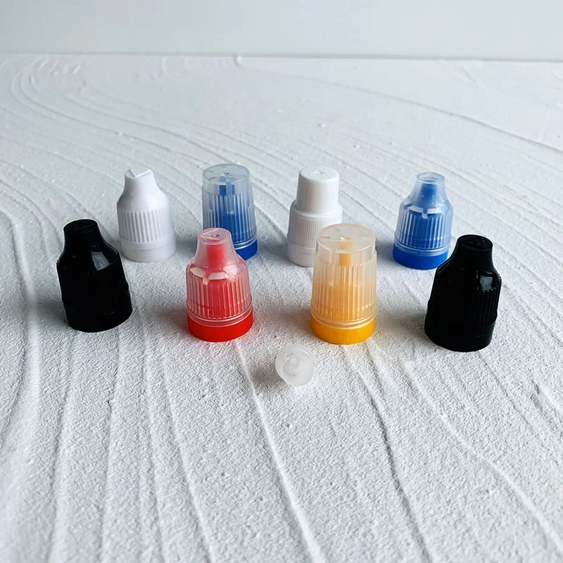 Different Types of Plastic Caps With Inner Plugs for Packaging Liquid Droplets in Plastic Bottles