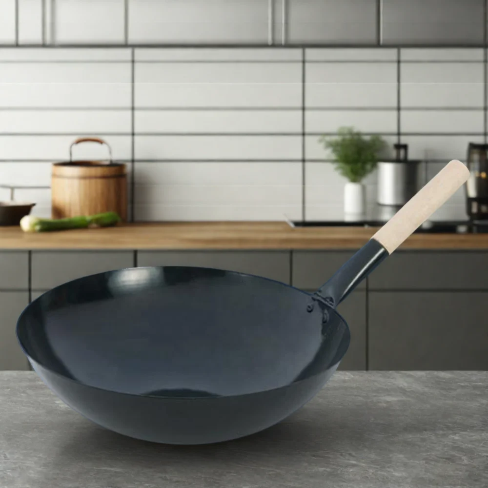Cast Iron Enamel Wok with Wooden Handle 32 cm Round Fry Pan Health Feature Stainless Steel and Carbon Steel Material