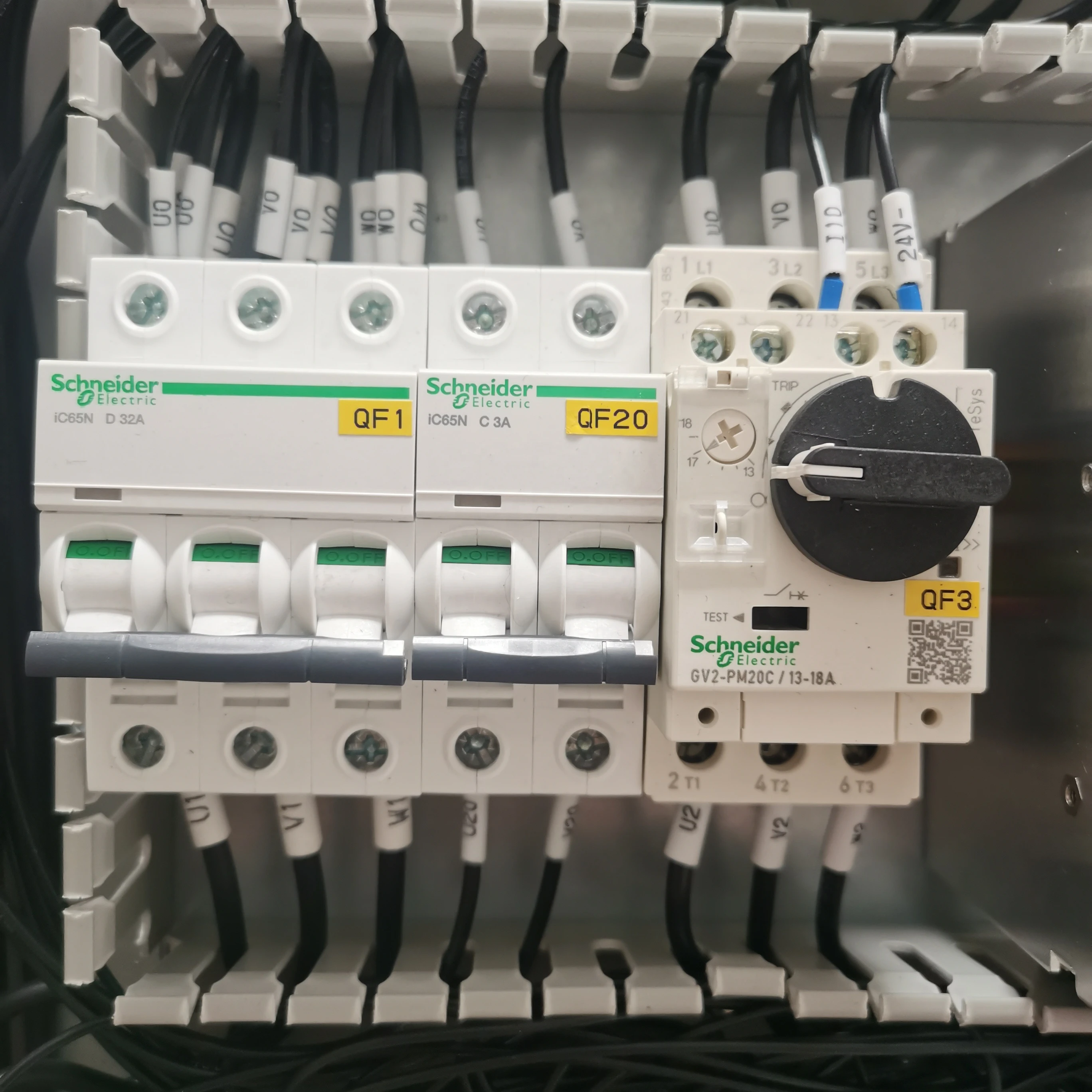 Low Voltage Automating Control Panel Design Automatic Control Panel Board Distribution Panel