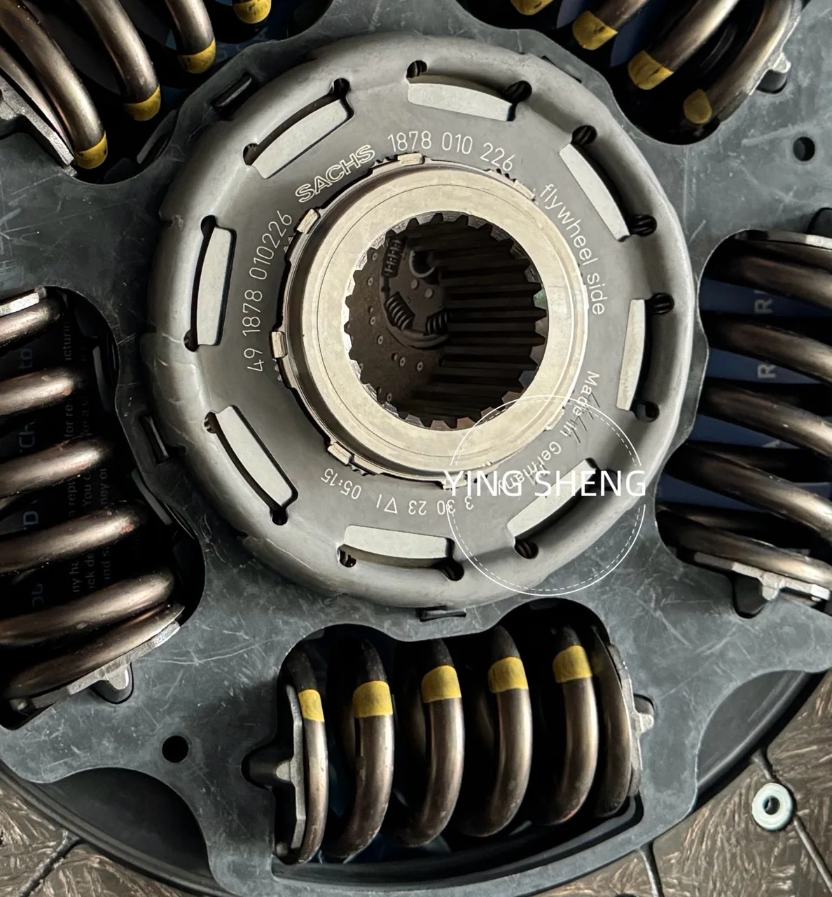 Original Factory OEM 22078244 Heavy Duty Clutch Disc for Volvo
