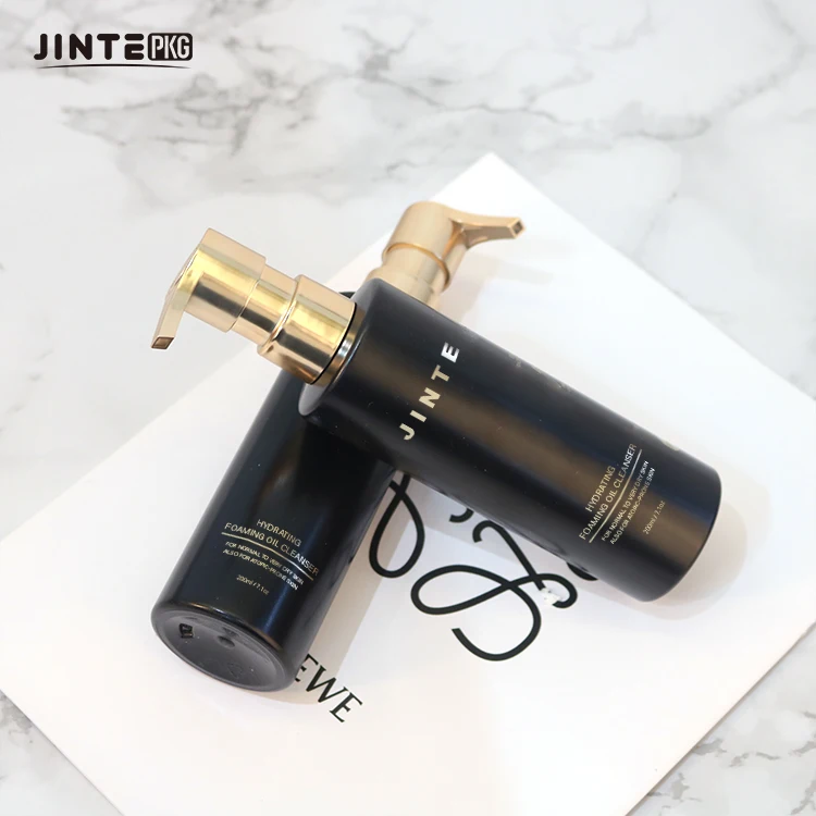 200ml Matte Black Plastic Cosmetic Packaging PET Bottle With Gold Pump for Shower Gel Body Lotion