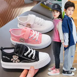 2026 Summer New Arrival Korean Style Canvas Slip-On Running Shoes Boys Soft Sole Board Shoes Trendy Children's Fashion