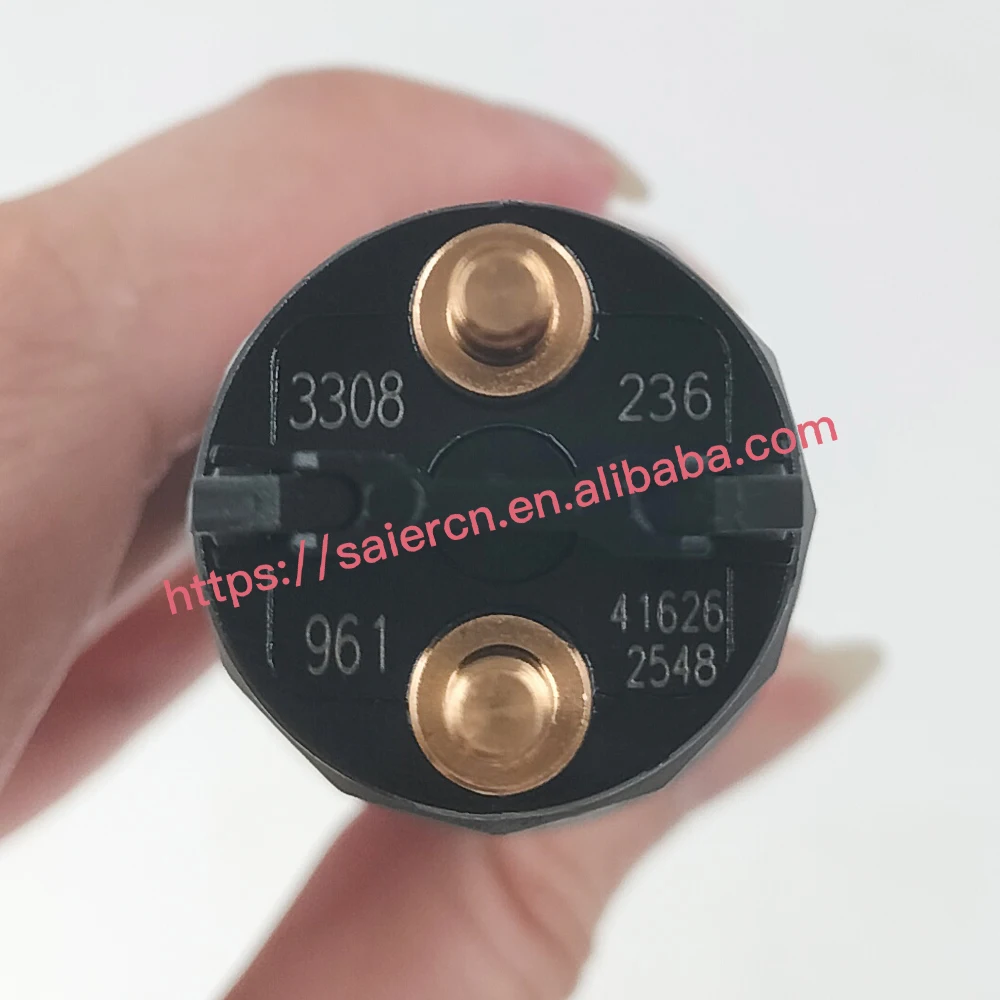 High Quality Diesel Fuel Injector 6745113102 for KOMATSU