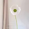 Coloré - Coeur de fleur profond blanc coquelicot sans poteau