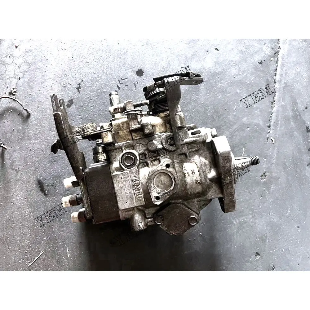 Competitive Price TD42 Fuel Injection Pump for Nissan TD42 Used 3