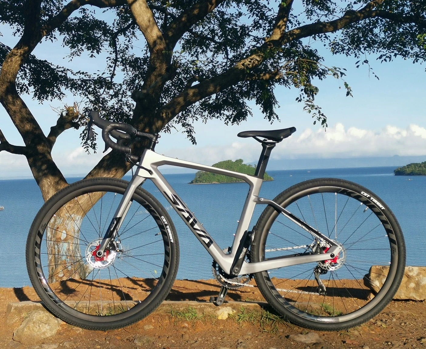 SAVA Gravel Bike Carbon for Sale 18 Speed Racing Bikes