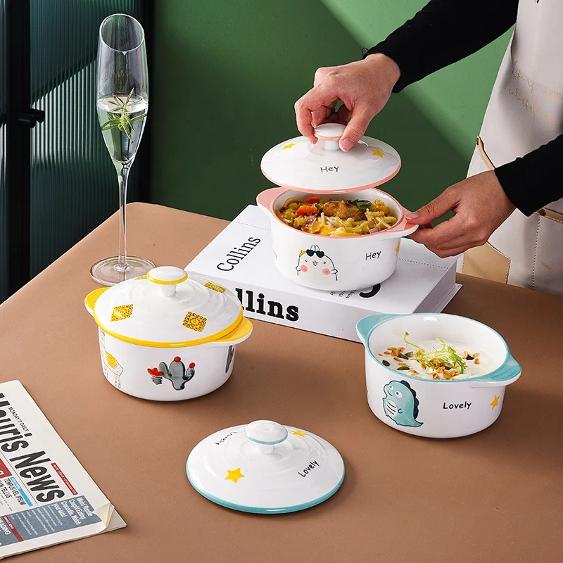 Creative Design Blue Leaf Pattern 600ml Big Bowl Ceramic Serving Bowls with Lids and Two Handles Soup Bowl