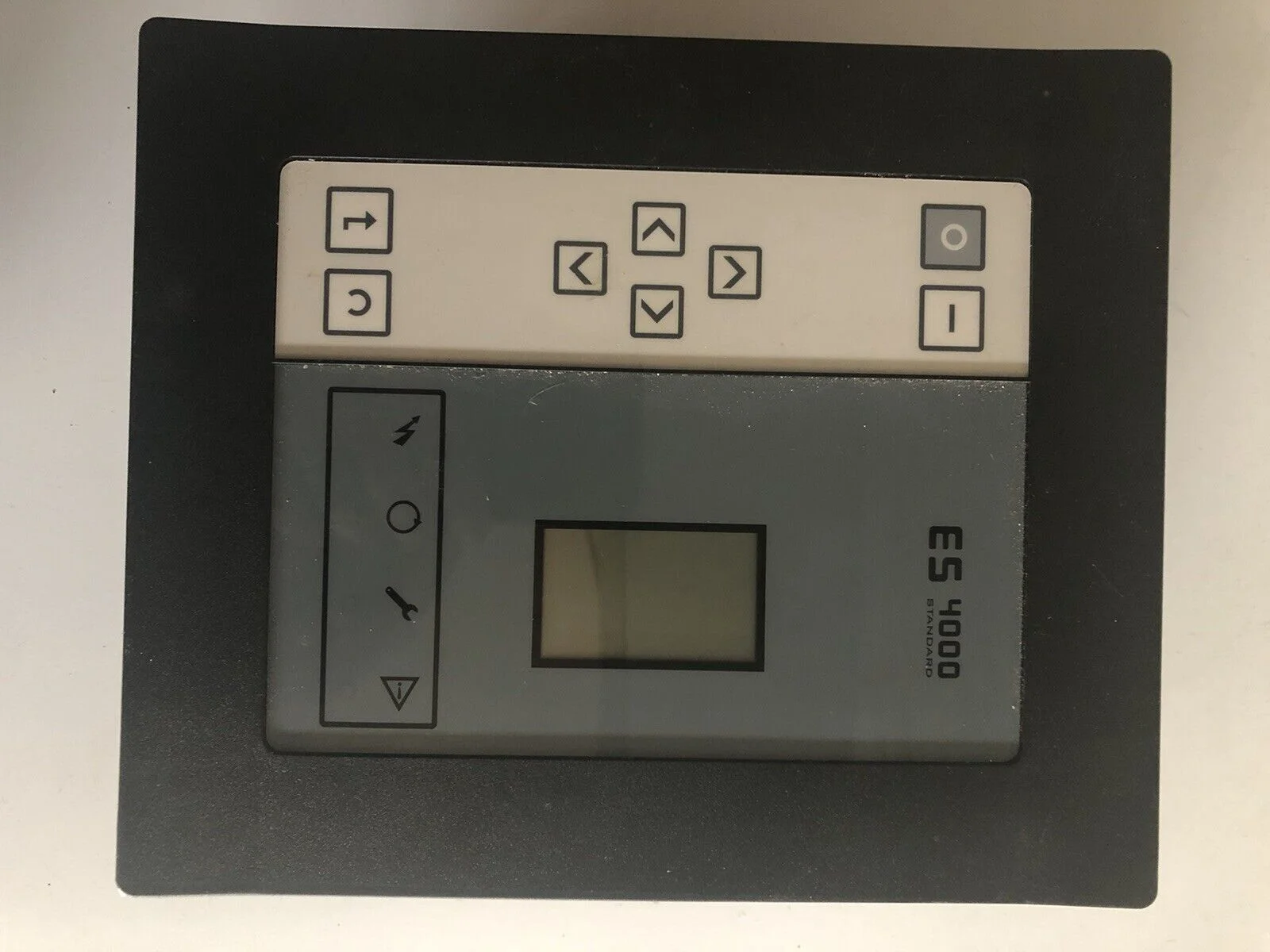 1900520088 ES4000 2202560023 ES3000 Compressor Controller Screw Air Compressor Parts Electronic PLC Controller