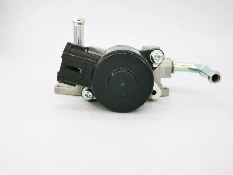 Idle Air Control Valve 23781-5M414 for Nissan Sentra 2000-2006