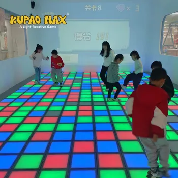Jump Grid Challenge Games for Adult and Kid Indoor 30*30 Interactive LED Floor Adventure Activation Game Interactive Projection