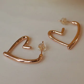 Waterproof Jewelry S925 Silver Champagne Golden18K Gold Plate Stud Earrings Jewelry Heart Love Stud Earrings for Women