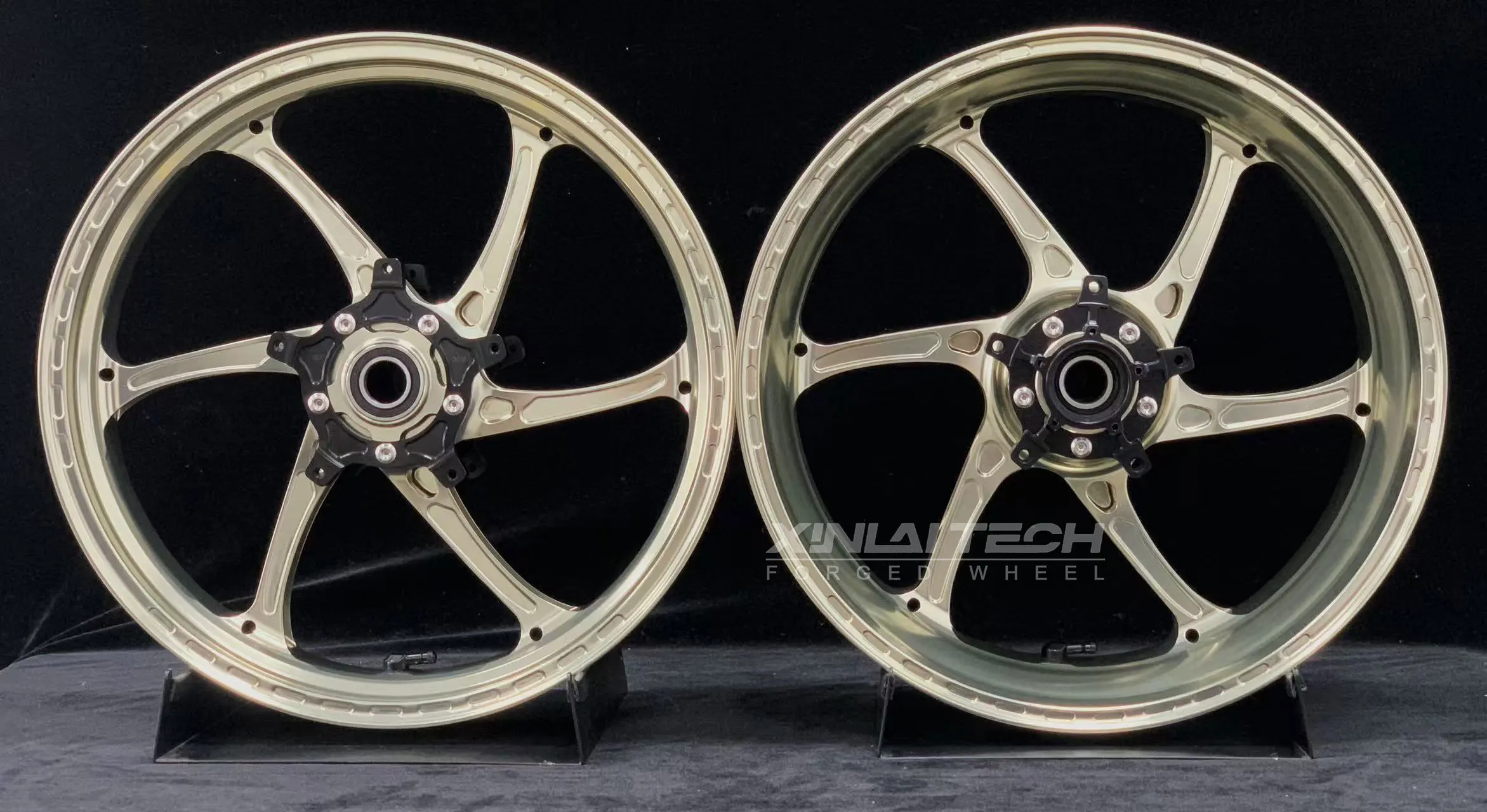 XL Custom Forged Motorcycle Wheels for Yamaha R1 R1M MT10 CNC Forged 17 18 Inch Custom Billet Anodized Surface Finish - Image 5
