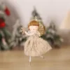 Ange marron avec flocon de neige