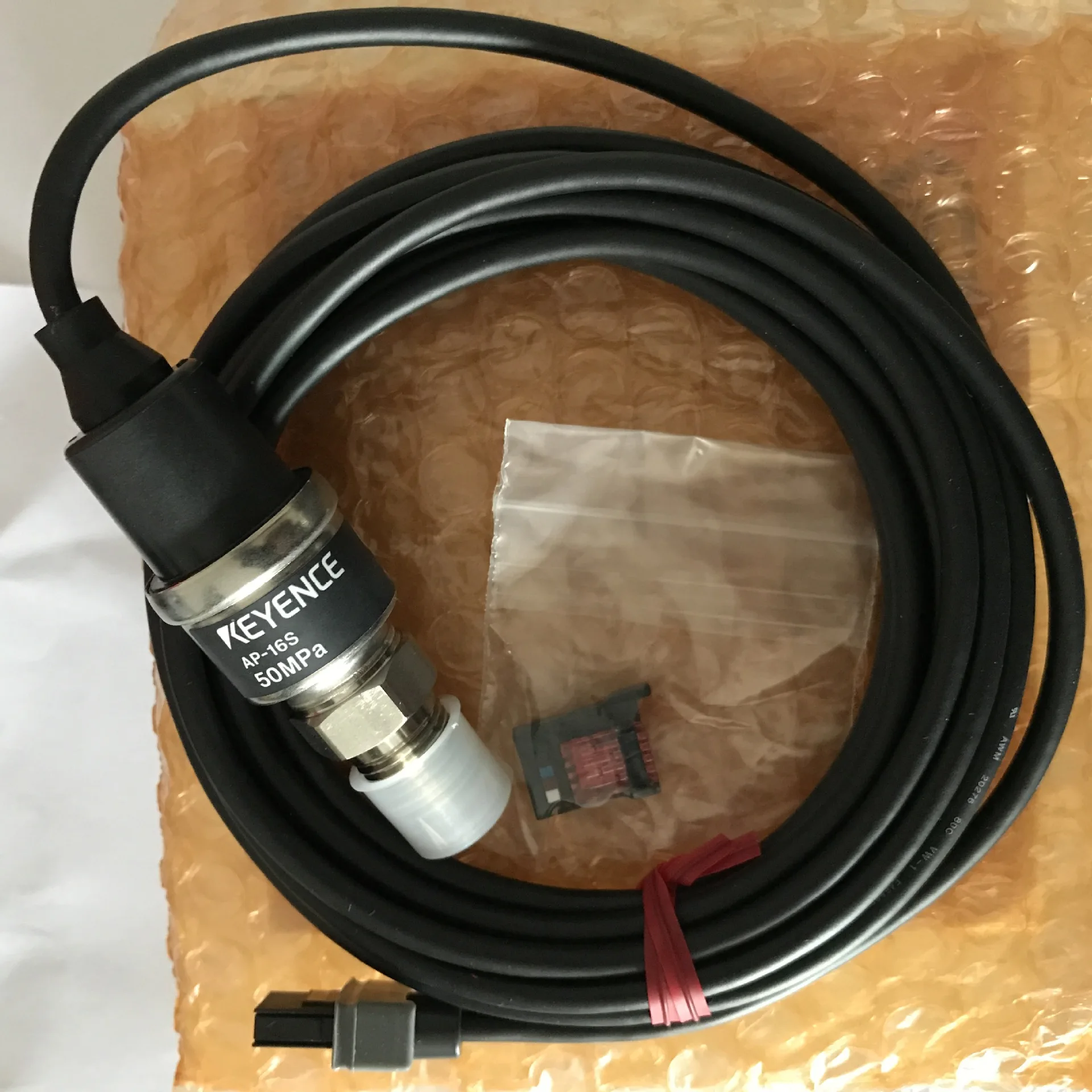 高品質 KEYENCE AP-15S 0～20 MPa 多流体デジタル圧力センサー