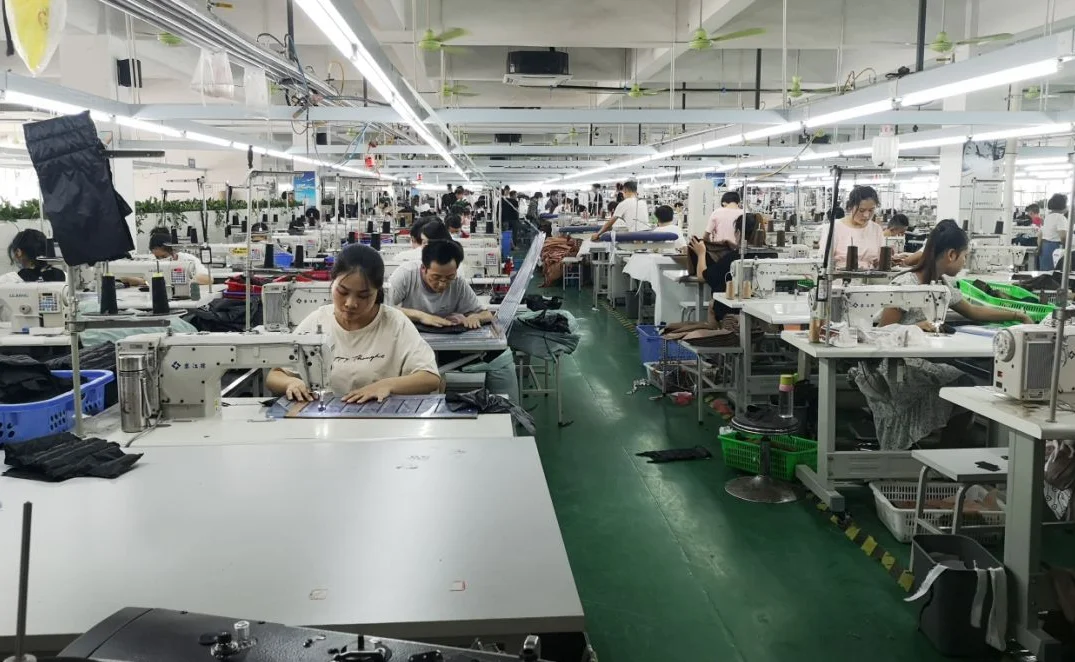 Shenzhen Guige Clothing Co., Ltd. 2