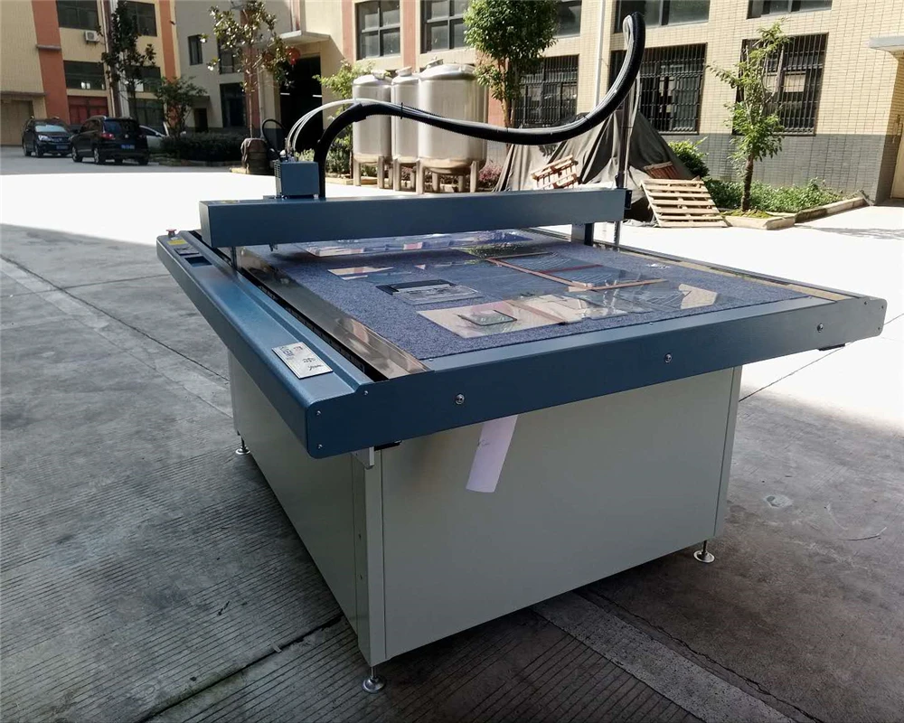Automatic Cutting Machine/ Solution for Carbon Fiber License Plate,Door Handle Trims, Gear Knobs