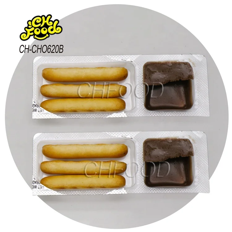 Low MOQ Wholesale Cheap Biscuits Stick Dip Chocolate Spread OEM Halal Chocolate Snack Food for Kids