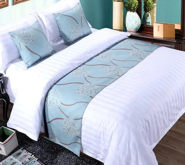 Wholesale Luxury Hotel Jacquard Bed Runner And Cushions Cover Buy Bed