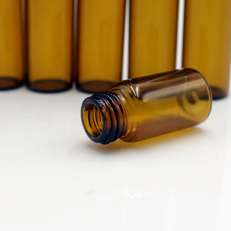 10ML Thick Wall Glass Bottle With Aluminum Or Bamboo Cap Essential Oil Roll On Bottle