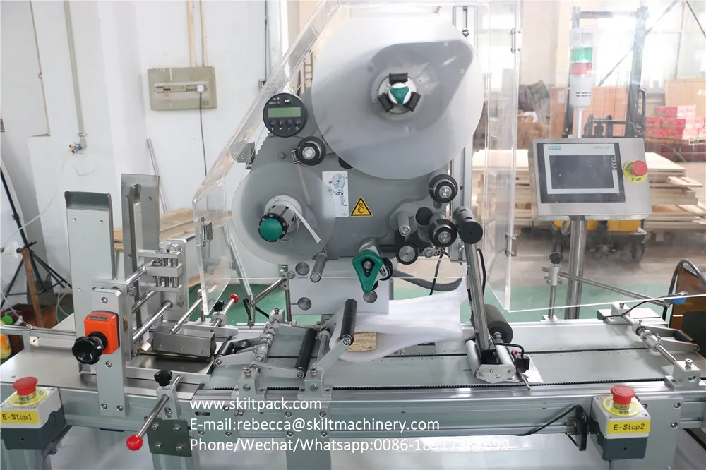 Skilt Auto Clothing Hang Tag Label Labeling Machine Label Applicator