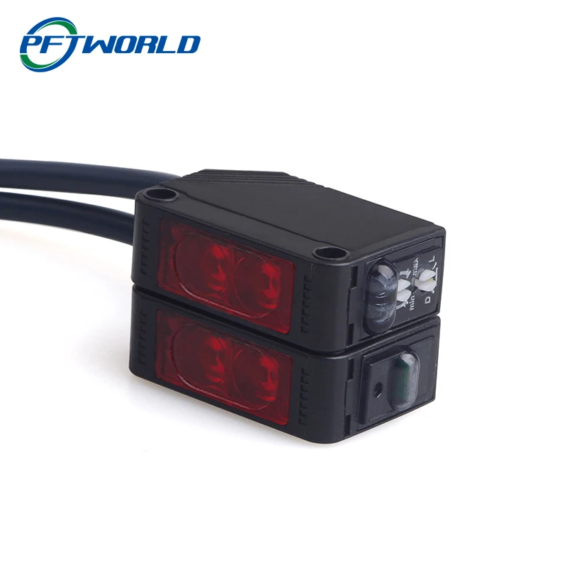 E3z Series Square Diffuse Reflection Distance Photoelectric Sensor With