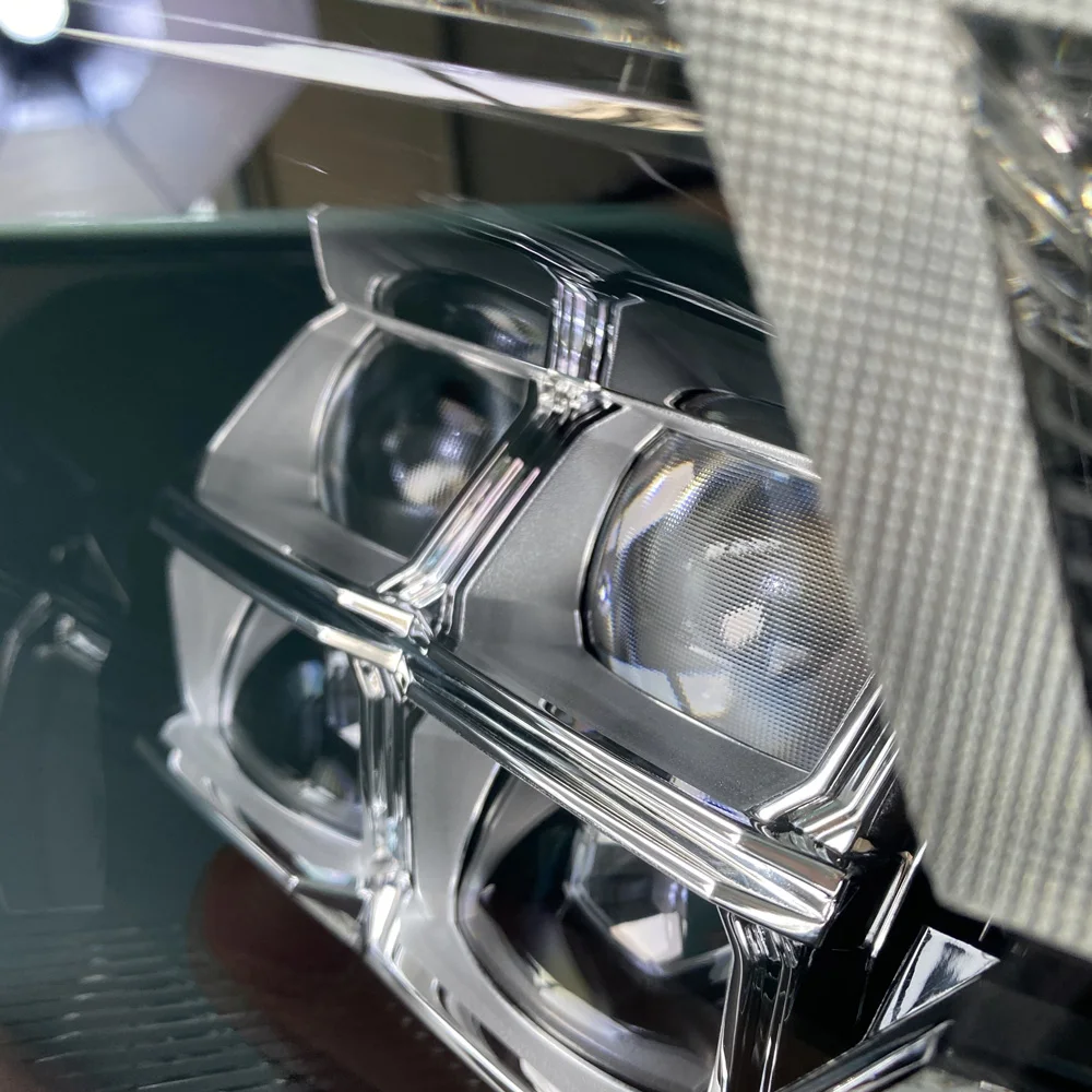 The Headlights On The Left Front Of The Car For The Bestune T77 Buy
