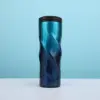 Azul oscuro