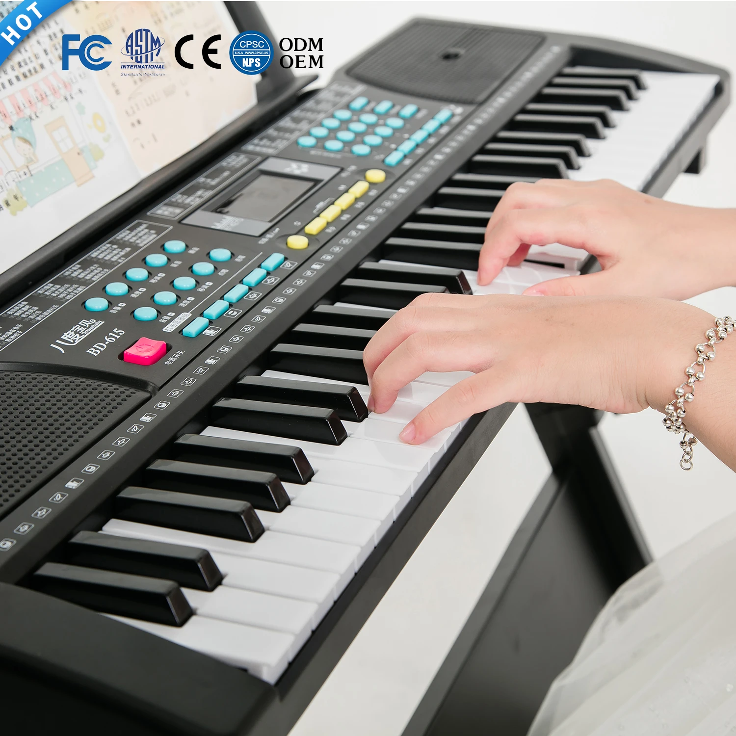 Wholesale 61 Keys Electric Piano Toys Kids Music Instrument With Microphone And USB Charging Line Keyboard Toys