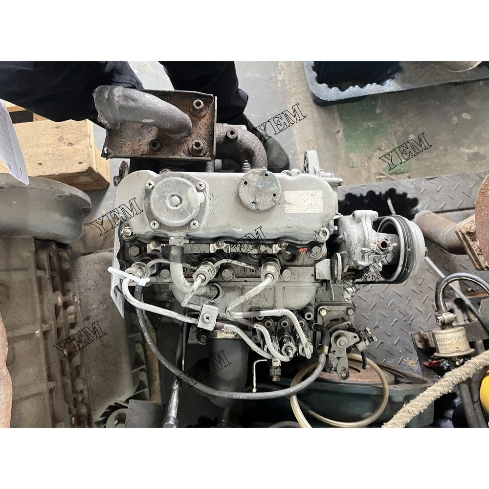 Used D722 Complete Engine Assembly 4DE3913 for Kubota Parts Engine Parts 2