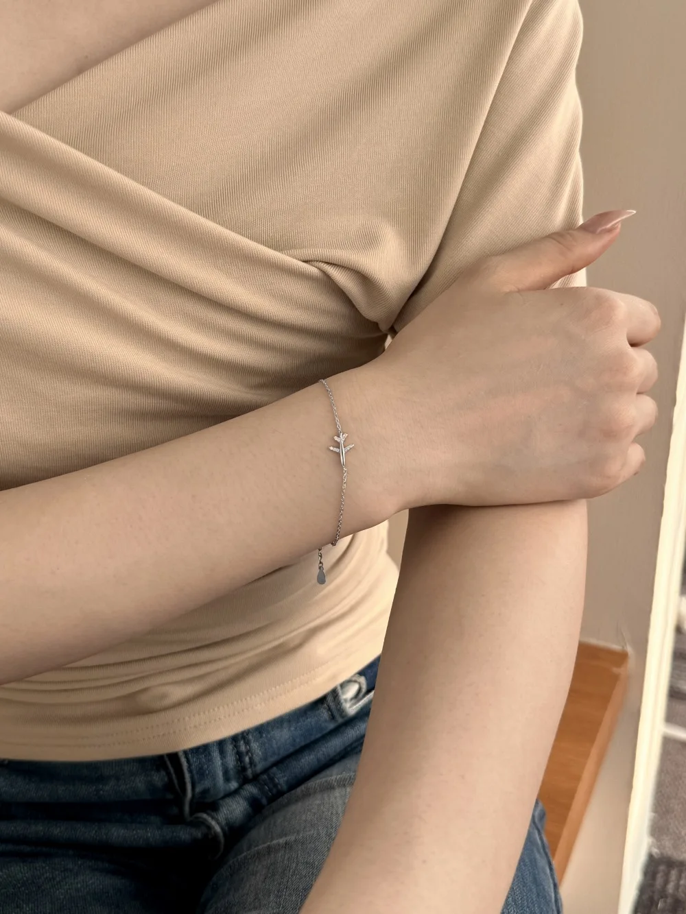 KAKODIY exquisite fashionable 18K gold-plated aircraft bracelet 5A straight-pull cubic zirconia link charm 925 Sterling Silver bracelet for women detail 4
