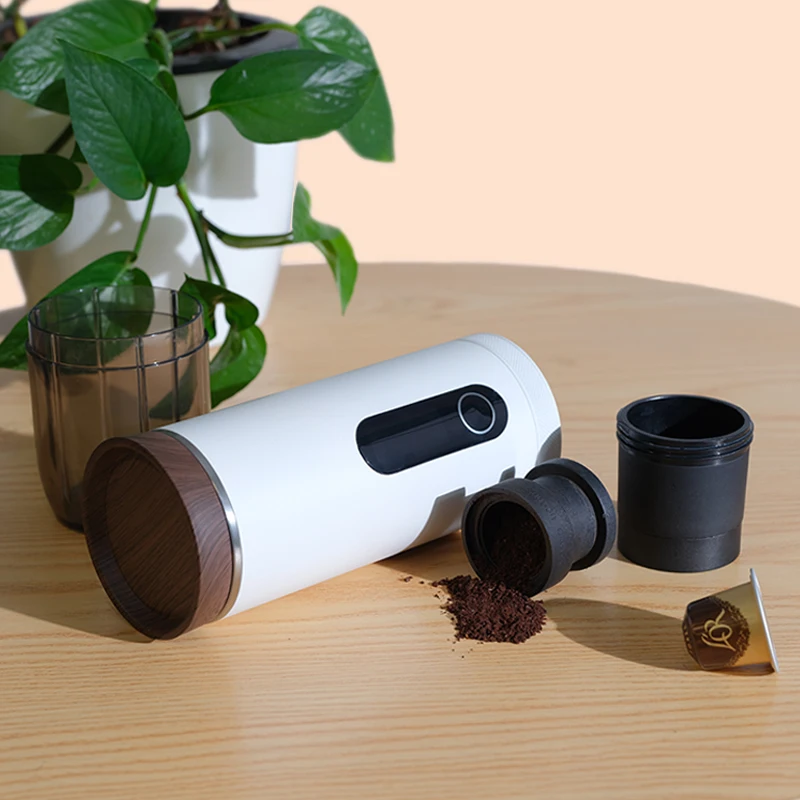 Distributor ODM 15-20Bar Merol Automatic Coffee Machine Italy Capsule Espresso Coffee Machine Chocolate Portable Coffee Maker