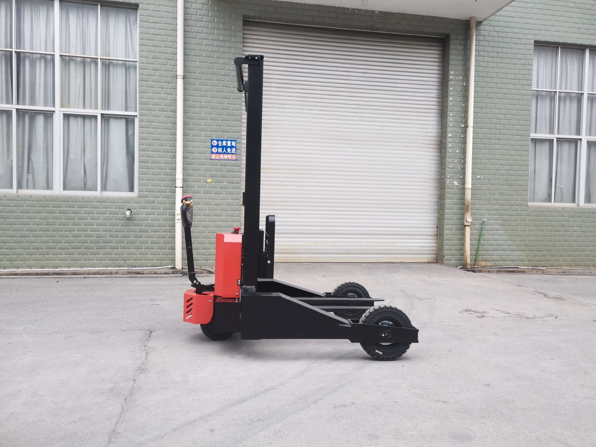 WELIFTRICH hot sale best quality 1.5 ton all terrain pallet jack 1500 KG outdoor all rough terrain pallet truck