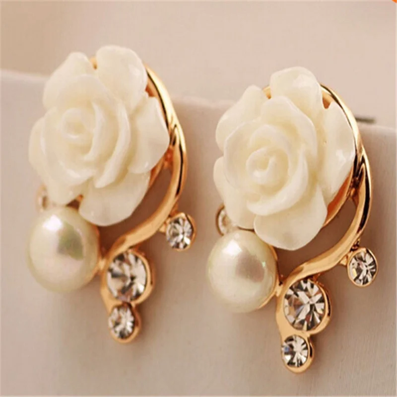 Pink Flower Pearl Stud Earrings