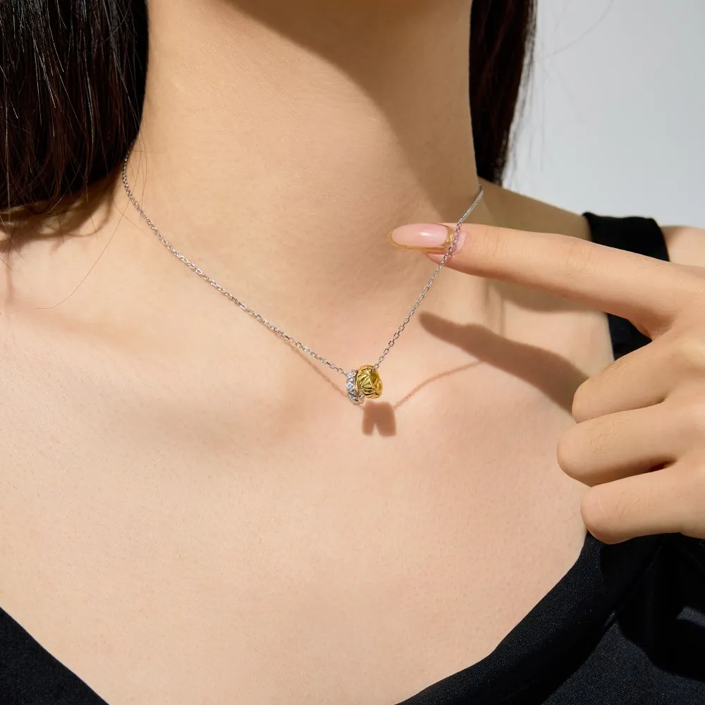 KAKODIY personalized design fine jewelry rhodium 18K gold plated chain contrasting pendant necklace for women detail 6