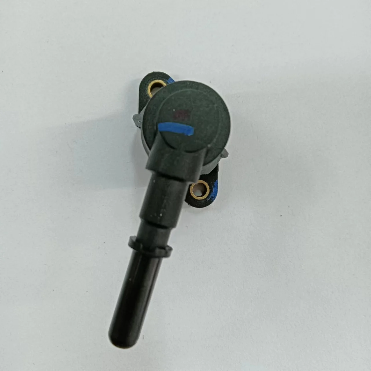 Factory Wholesale Fuel Injector Connector Case Bracket Motorcycle 6.30 Fuel Injector  Bracket for Yeson