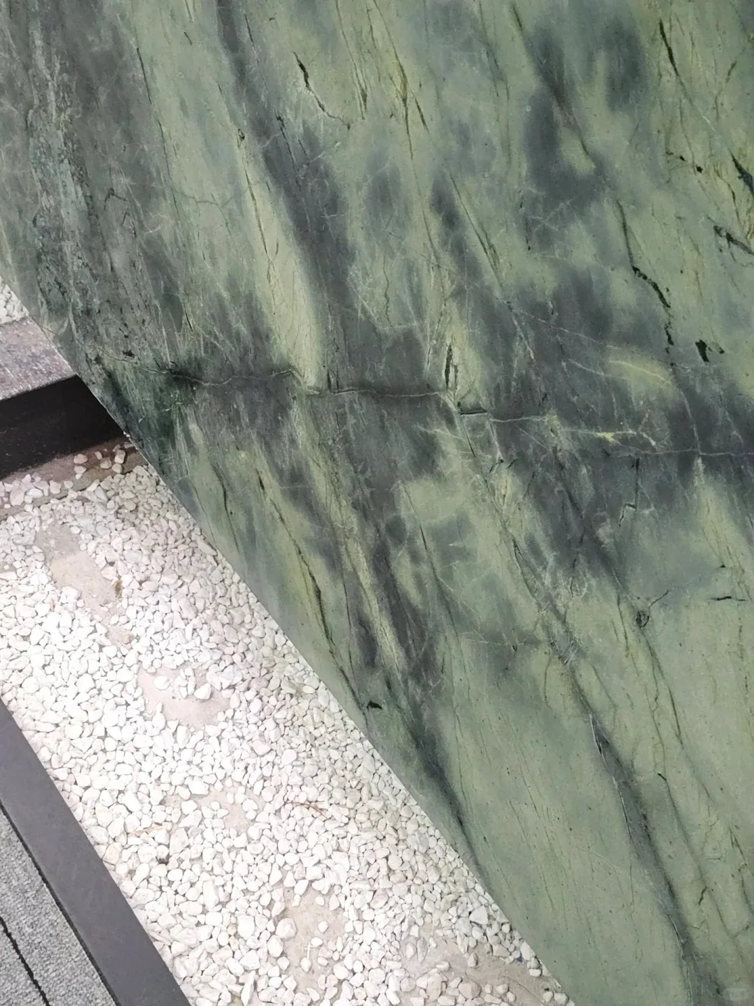 product custom dark green marble flooring tiles modern striped apple polish marble stone for hotel big slab marble floors export-1