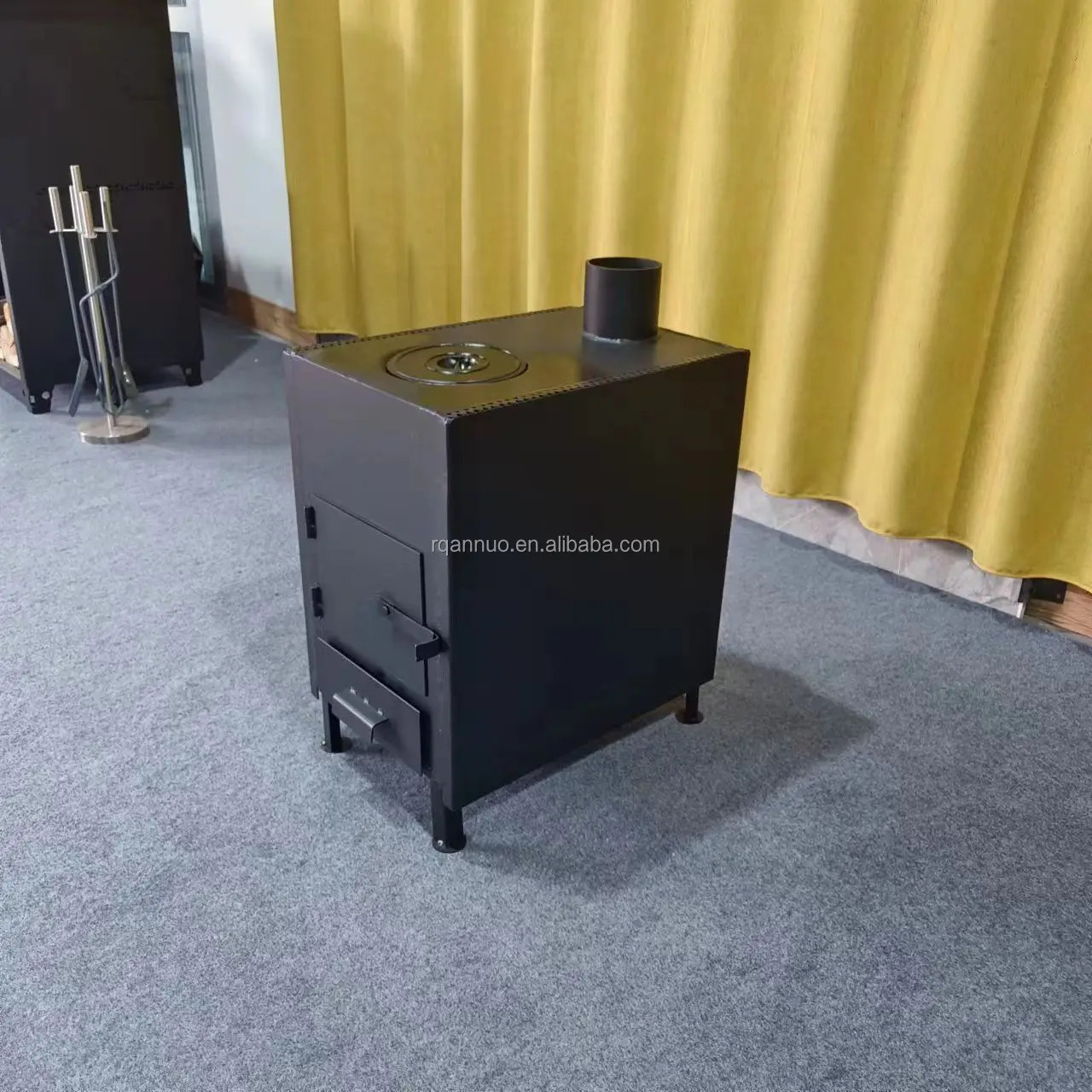 An Energysaving And Environmentally Friendly Winter Heating Stove That