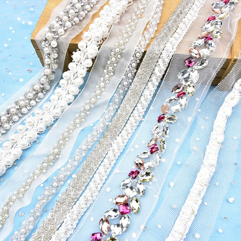 Weddecor 1 Metre Silver Chain Rhinestone Diamante with White Beads Trim Lace Fashion Accessories for Jewelry Making Embellishment Sewing Craft