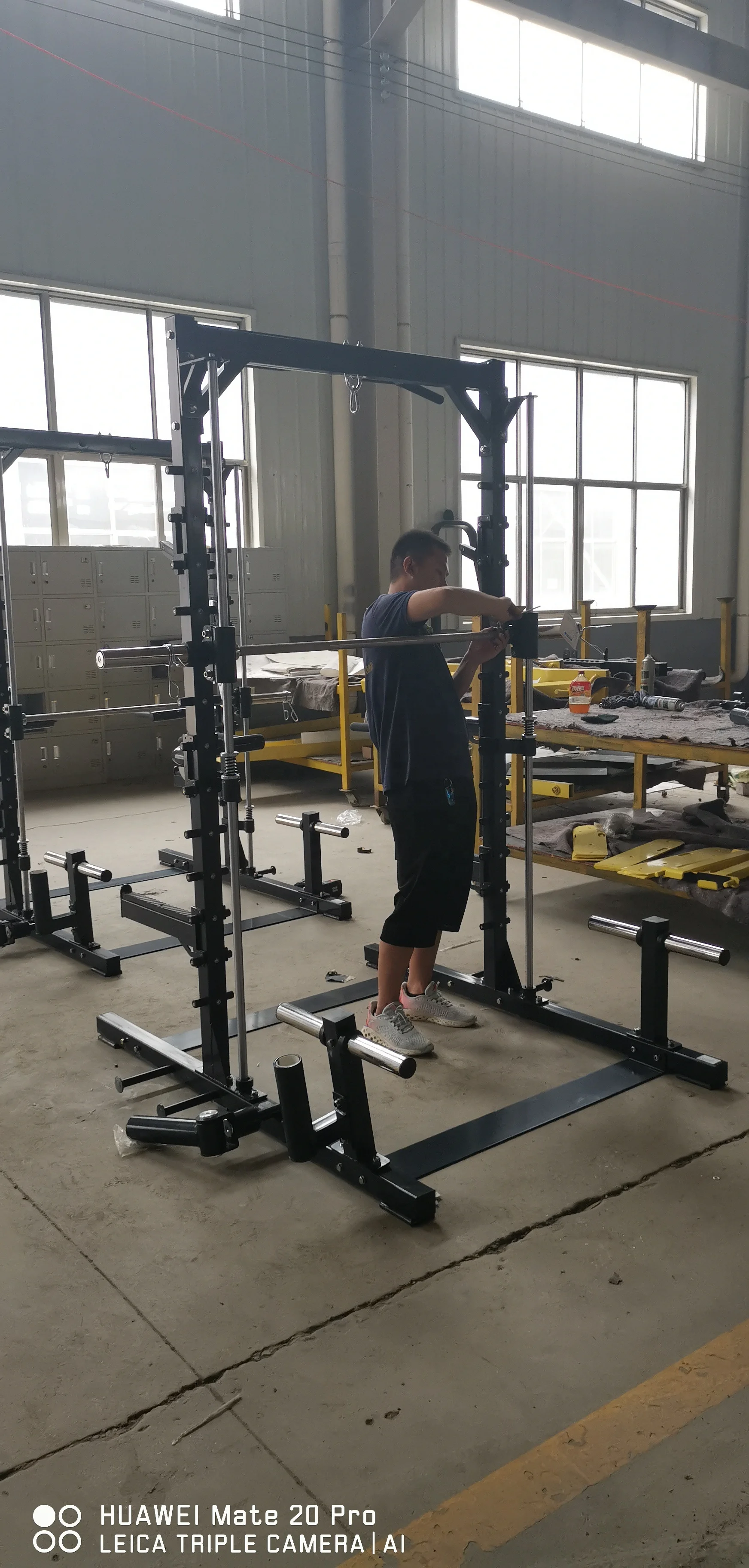 新築住宅および商業用ジム機器 ハーフパワースクワットラック スミス