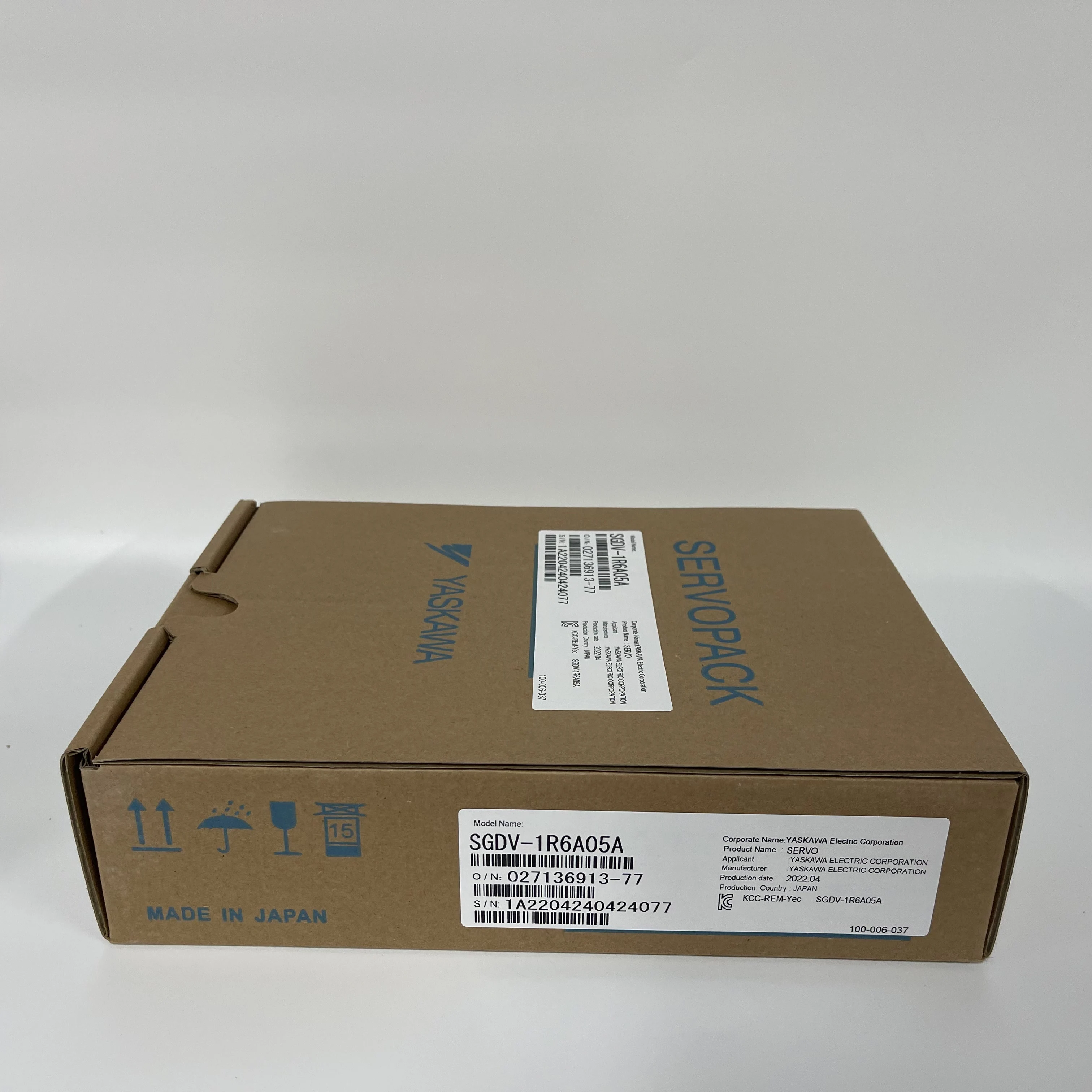 YASKAWA Servo Driver (Servopack) SGDV-1R6A05A YASKAWA Servo Driver (Servopack) SGDV-1R6A05A