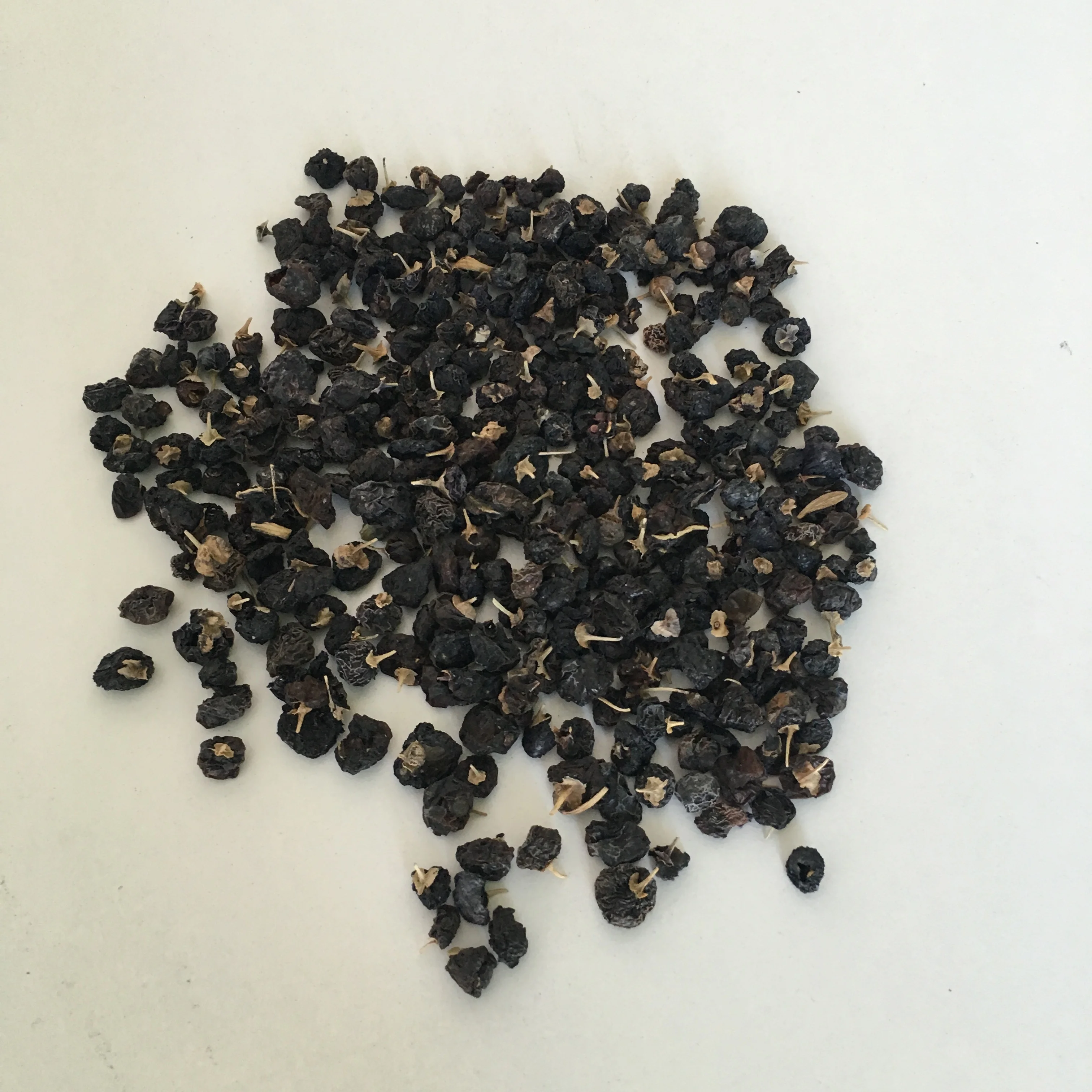 2013 High Quality Hei Gou Qi Goji Berry Sweet Tasted Preserved Black Wolfberry Dried Ad Process Bulk Packaging for Sale