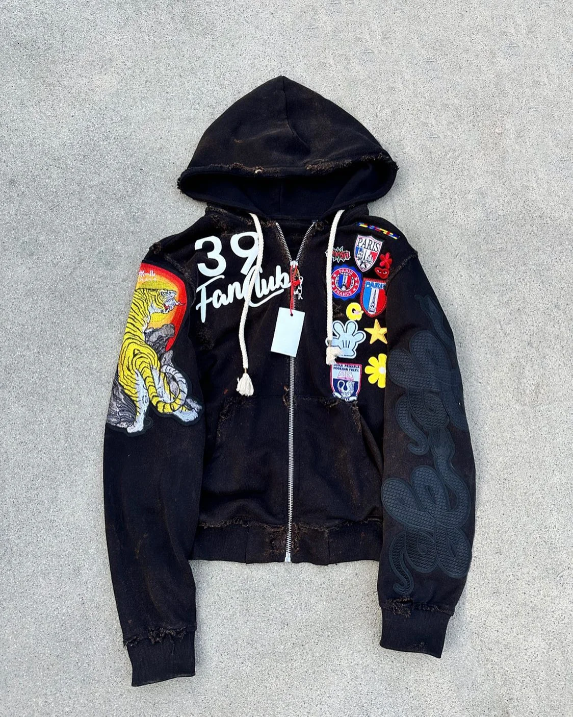 Custom Heavyweight 100% Cotton Sun Faded Acid Wash Patch Applique Embroidered Cropped Print Hoodie for Men gallery 3