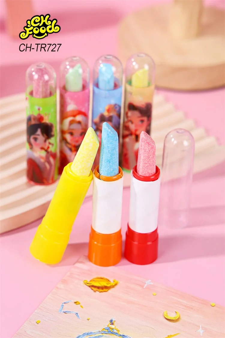 LOW MOQ Plastic Lipstick Toy with Fruit Flavor Tablet Candy for Kids