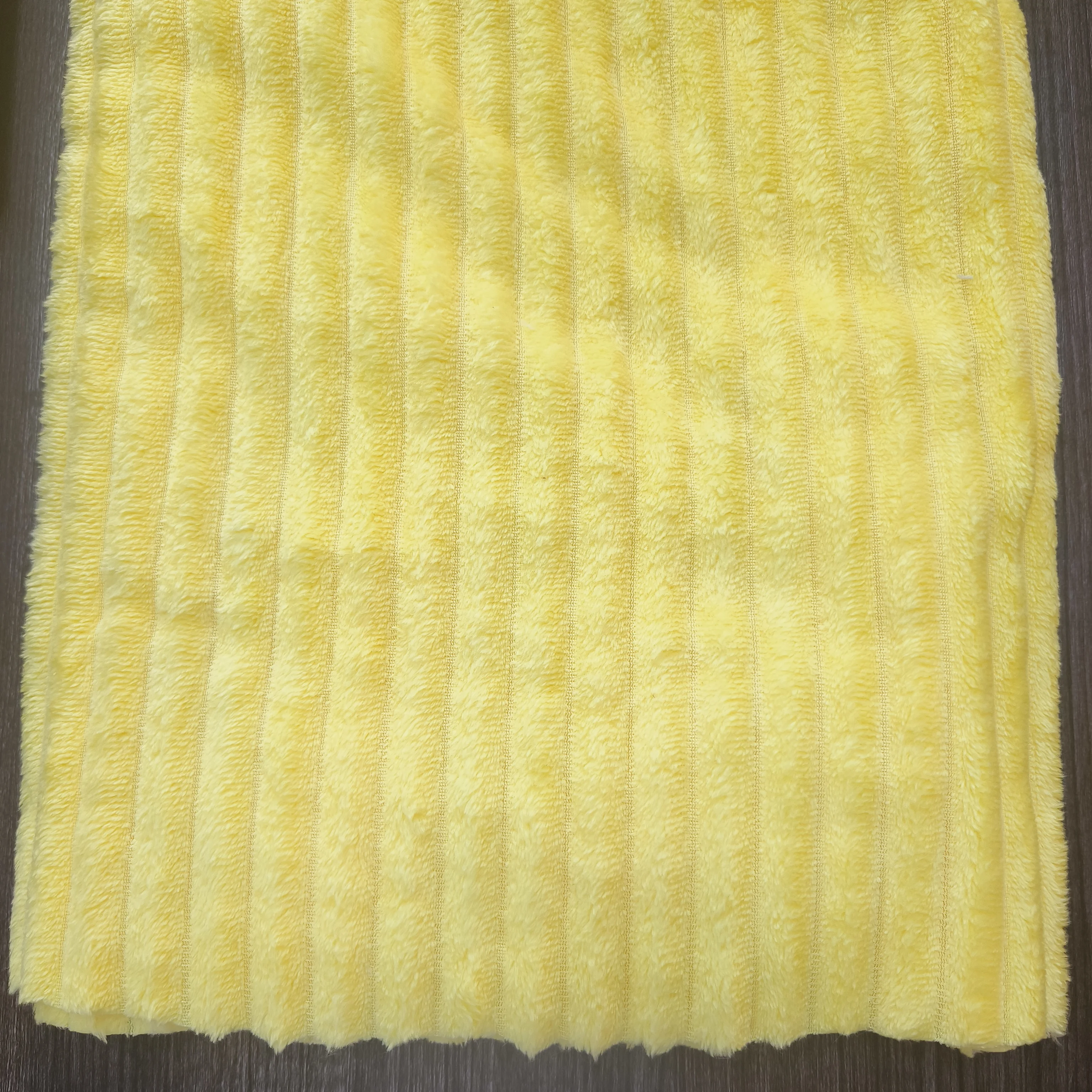 100% Polyester Satin Fabric with Knitted Woven Design for Girls' Dresses Shirts Bags Curtains Garments 75d Yarn Count