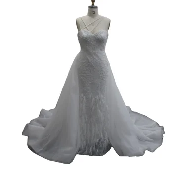 High Quality Elegant and Sleeveless Wedding Dress